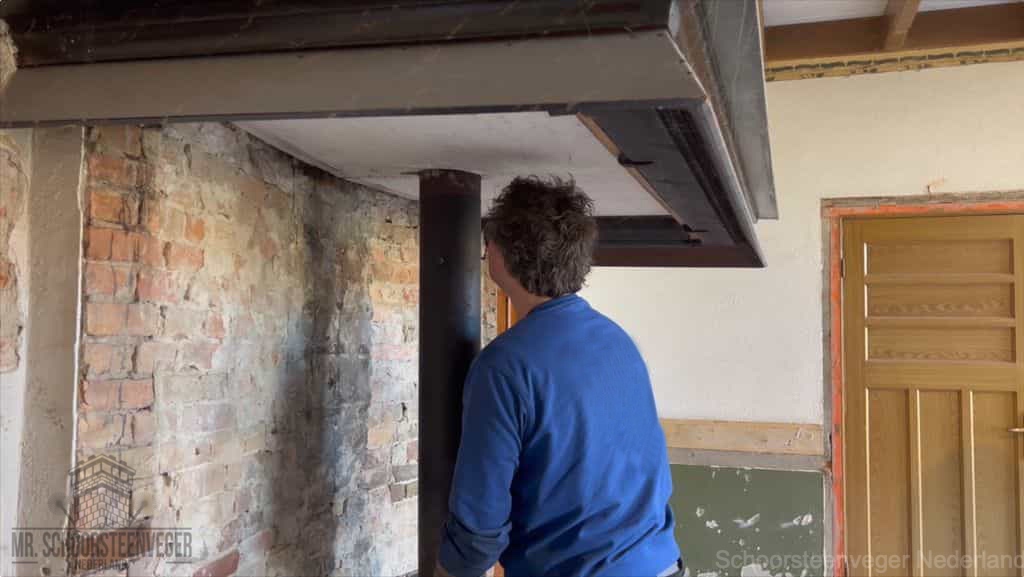 Schoorsteen reinigen Alphen aan den Rijn rookkanaal Schoorsteen reinigen Alphen aan den Rijn rookkanaal